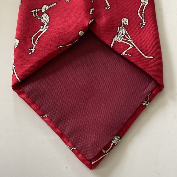 Antatomical Chart Co. Skeletons Plating Sports Tie. Silk. Made in USA - Picture 8 of 9